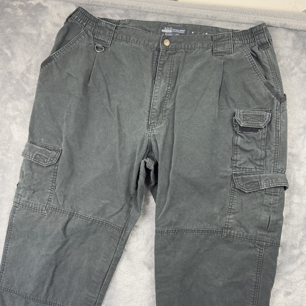 5.11 Tactical Cargo Pants Mens 39x30 Black Cotton‎ Canvas Utility Workwear